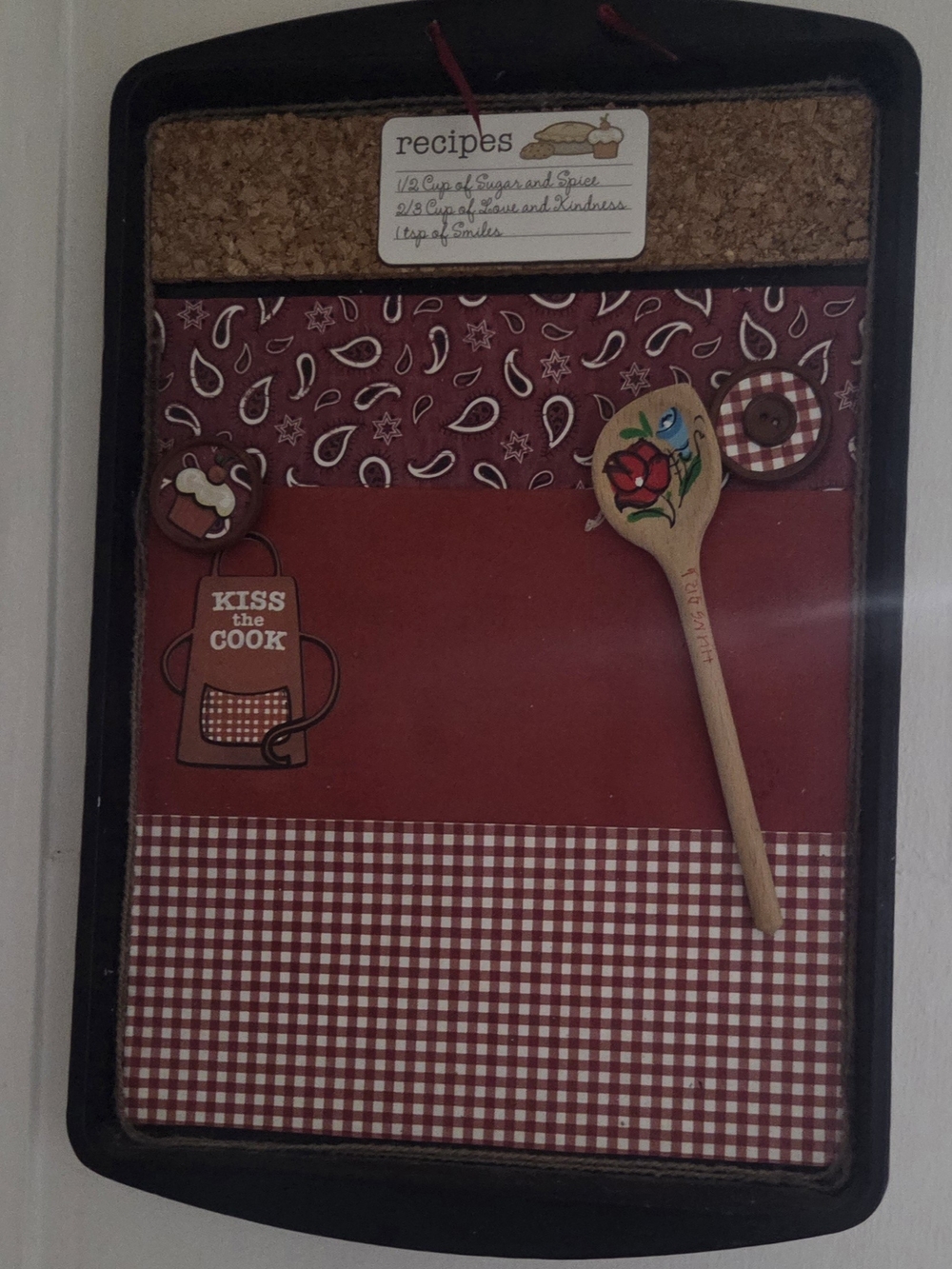 Vintage baking pan decor cork/magnetic memo board.